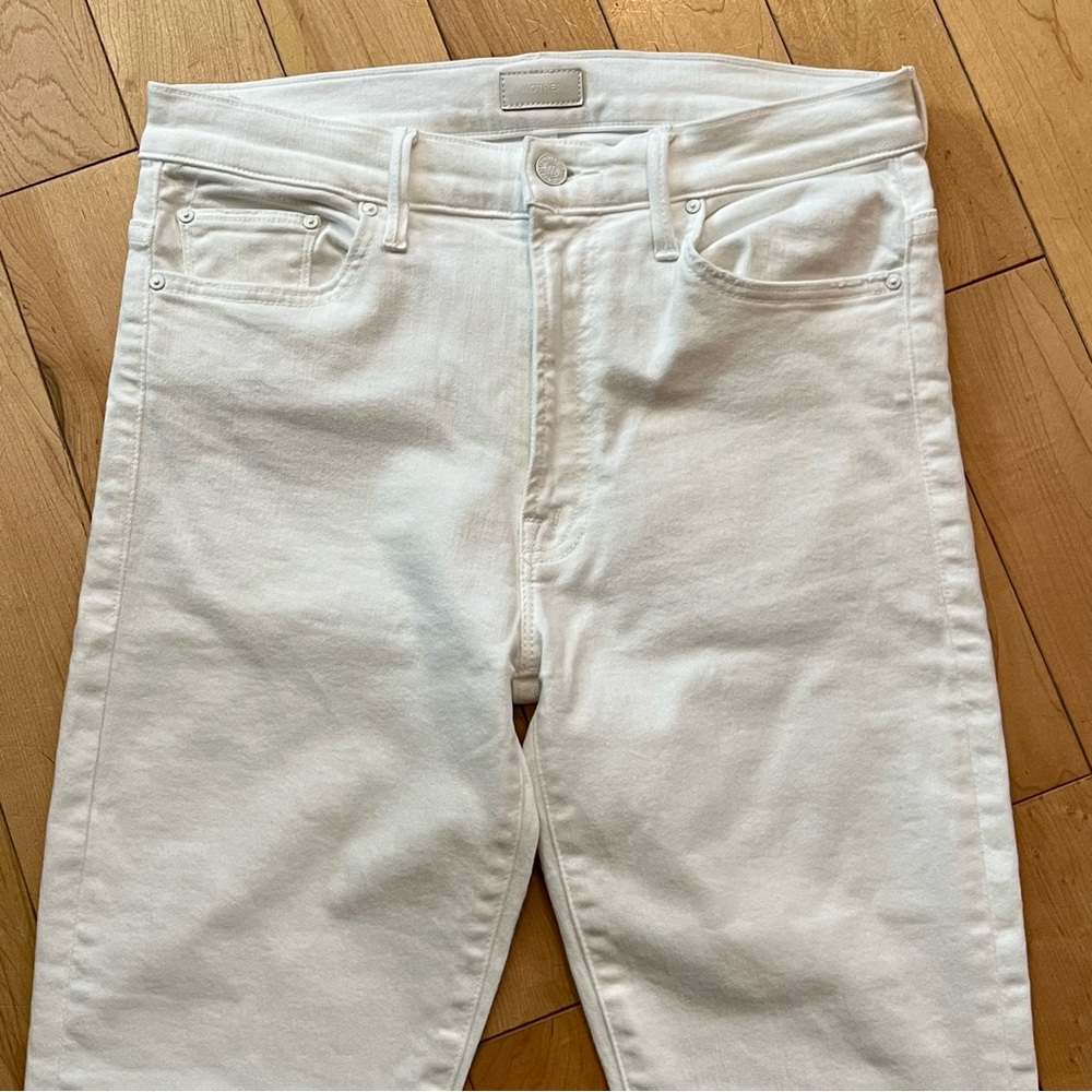 MOTHER Denim The Insider Crop Step Fray Fairest Of Them All White Jeans size 30 - Picture 4 of 12